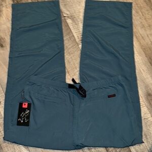 NWT—GRAMICCI pants-size XL-‎